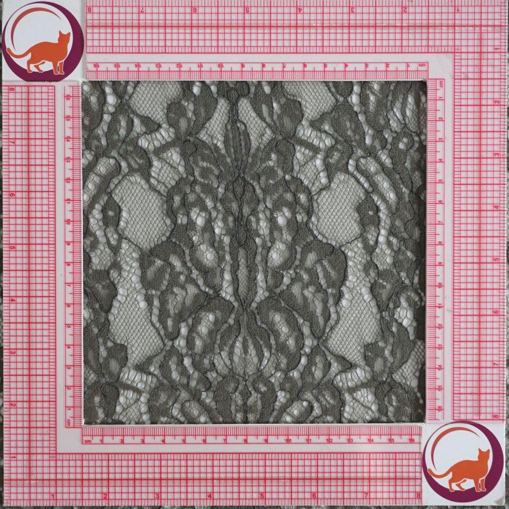 Preview: Netz-Spitze mit Baumwolle Ornamente grünliches grau